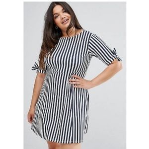 Plus Size Dress/ ASOS CURVE Navy and White Dress